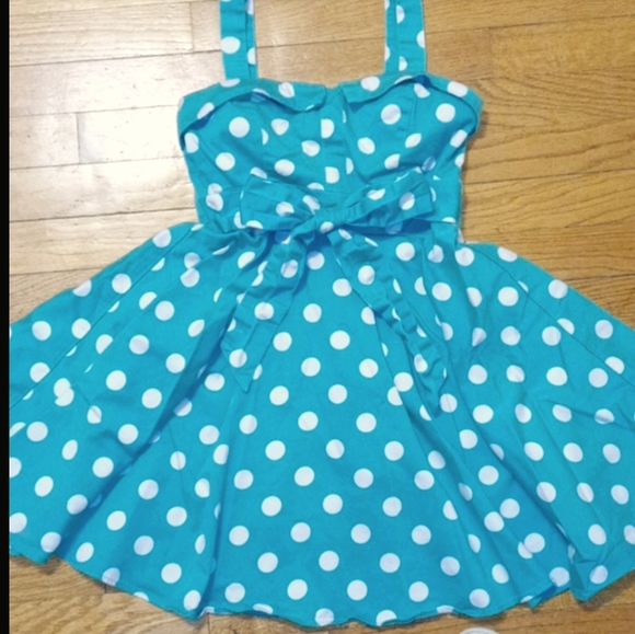Dresses & Skirts - Polka Dot Sun Dress
